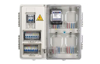 電表箱是電力系統(tǒng)中不可或缺的組成部分，電表箱的材質(zhì)直接關(guān)系到產(chǎn)品的安全性、穩(wěn)定性和使用壽命。那電表箱用什么材質(zhì)好呢？接下來跟著電表箱生產(chǎn)廠家邁峰電力公司小編一起了解下吧！